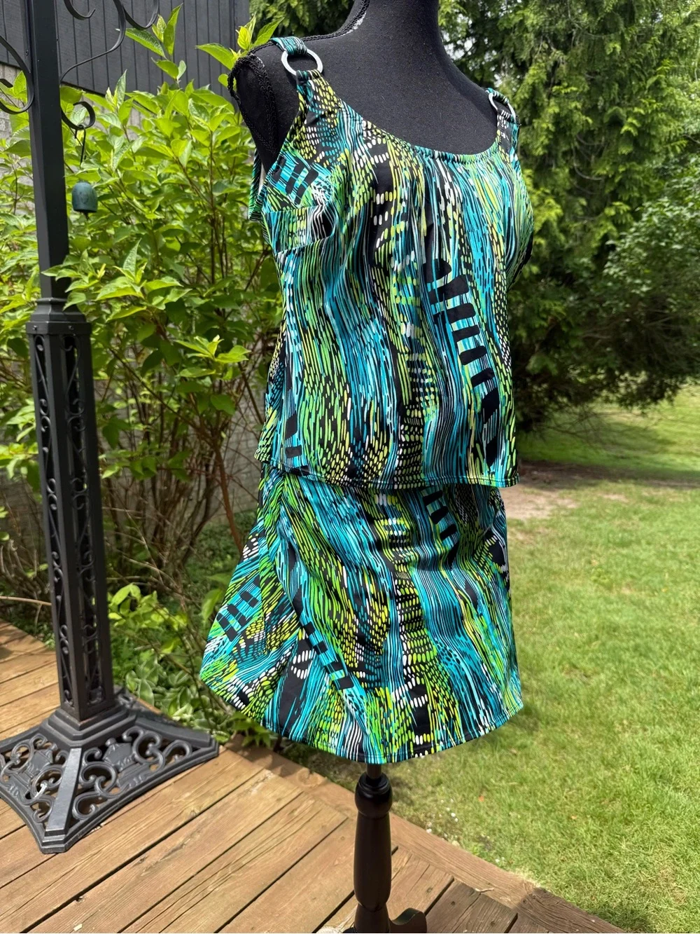 Vintage Tankini Bikini Set 2 Piece Swim Suit Size 10 Made in USA Green  Floral.